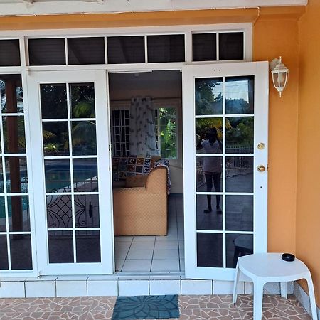 Chaudhry Holiday House Montego Bay Exteriér fotografie