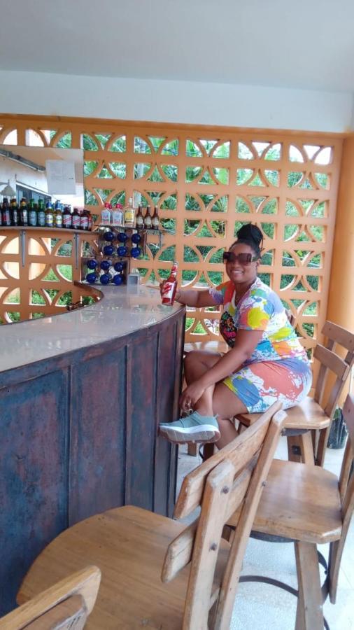 Chaudhry Holiday House Montego Bay Exteriér fotografie