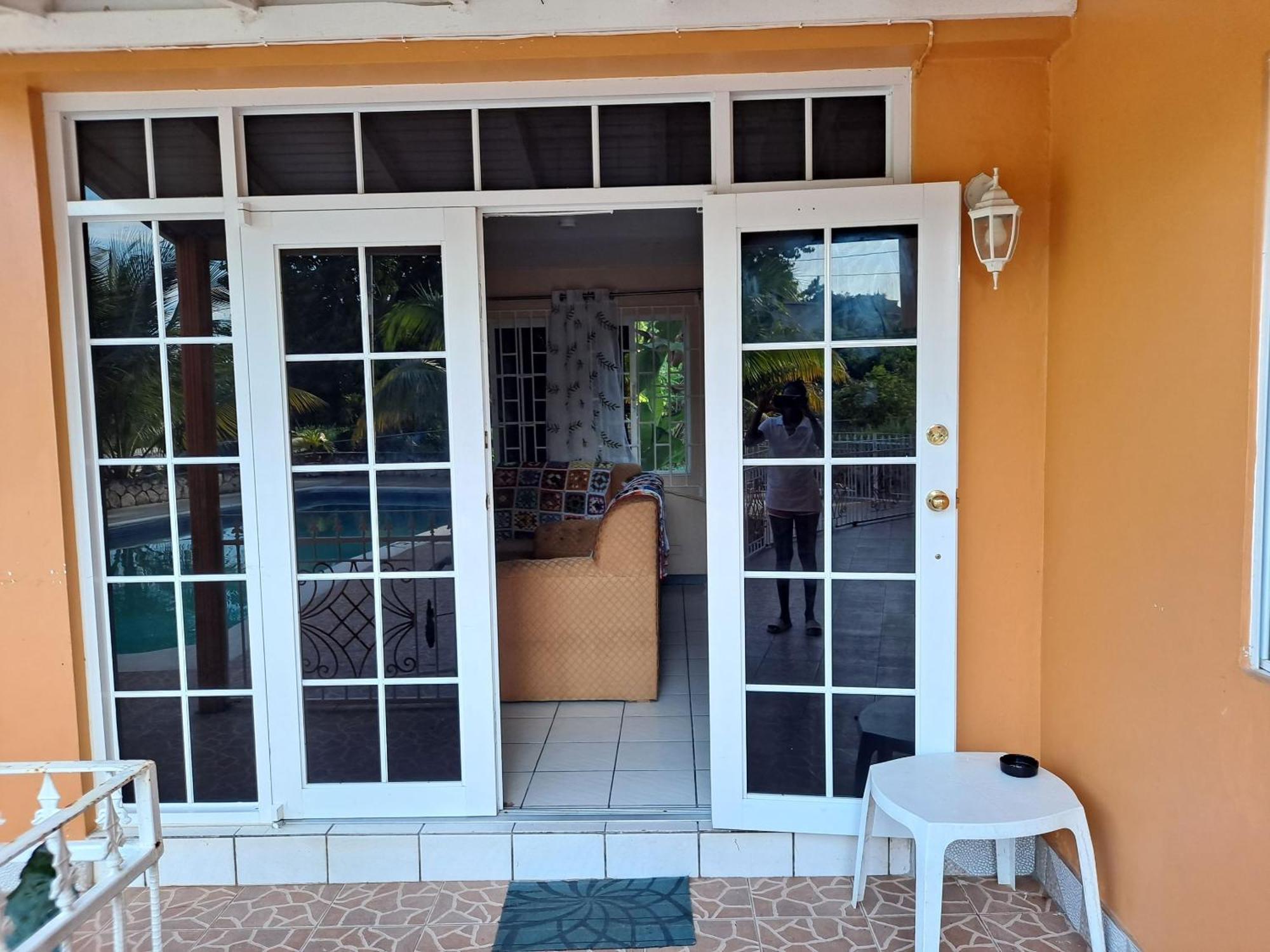 Chaudhry Holiday House Montego Bay Exteriér fotografie